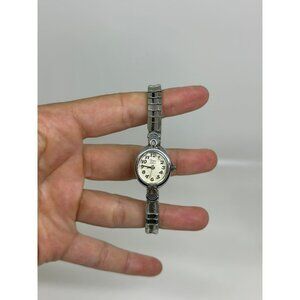 VTG Timex Quartz Women’s Watch – Silver Tone Stretch Band Classic 2" Timeless